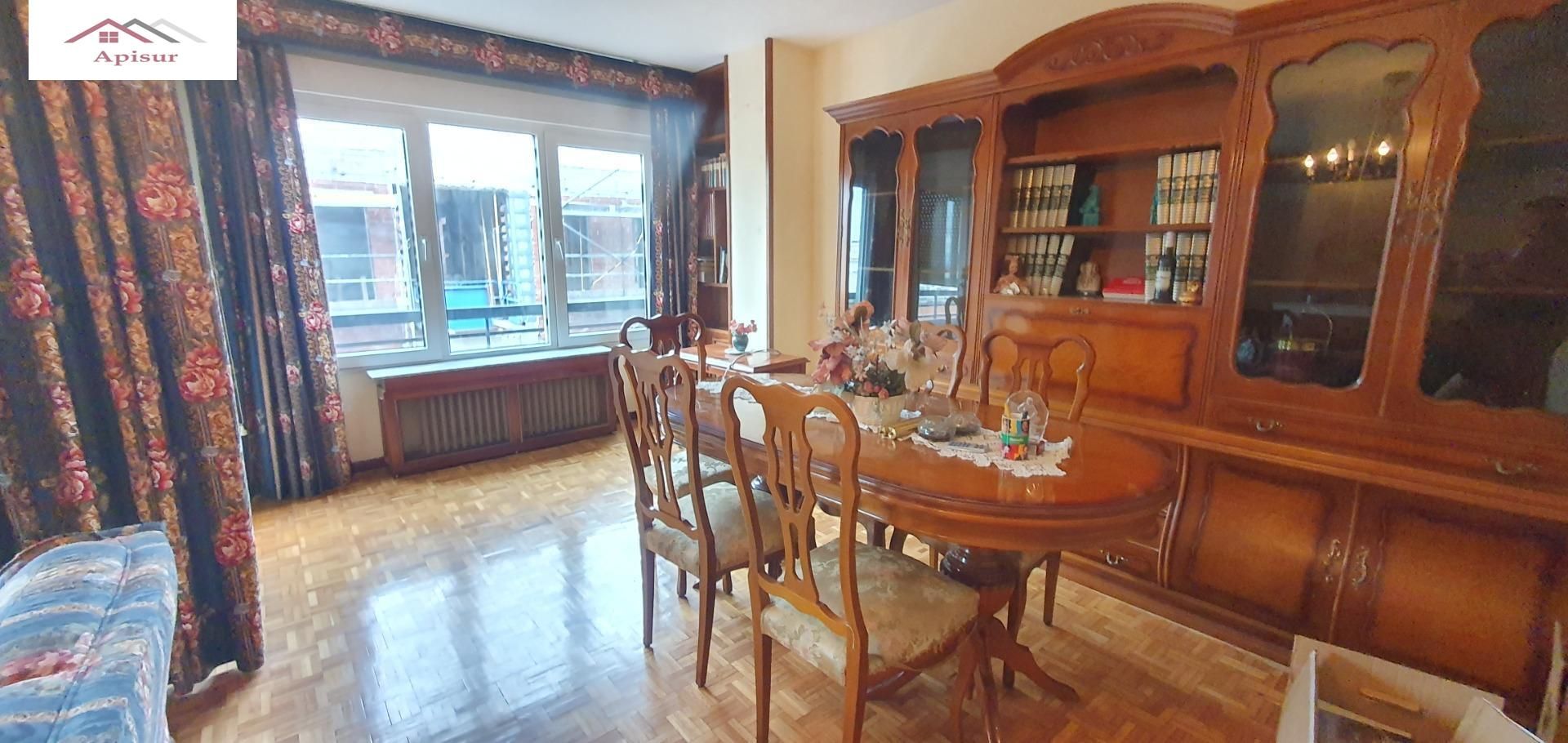 Dining room of Flat for rent in  Jaén Capital  with Air Conditioner, Parquet flooring and Furnished