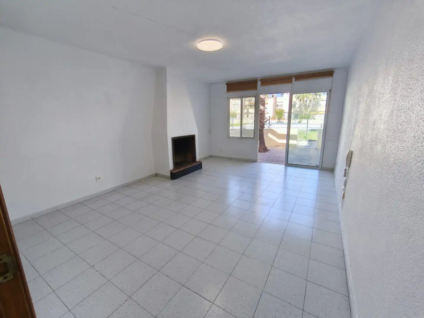 Living room of Houses for sale in Alicante / Alacant  with Private garden, Terrace and Community pool