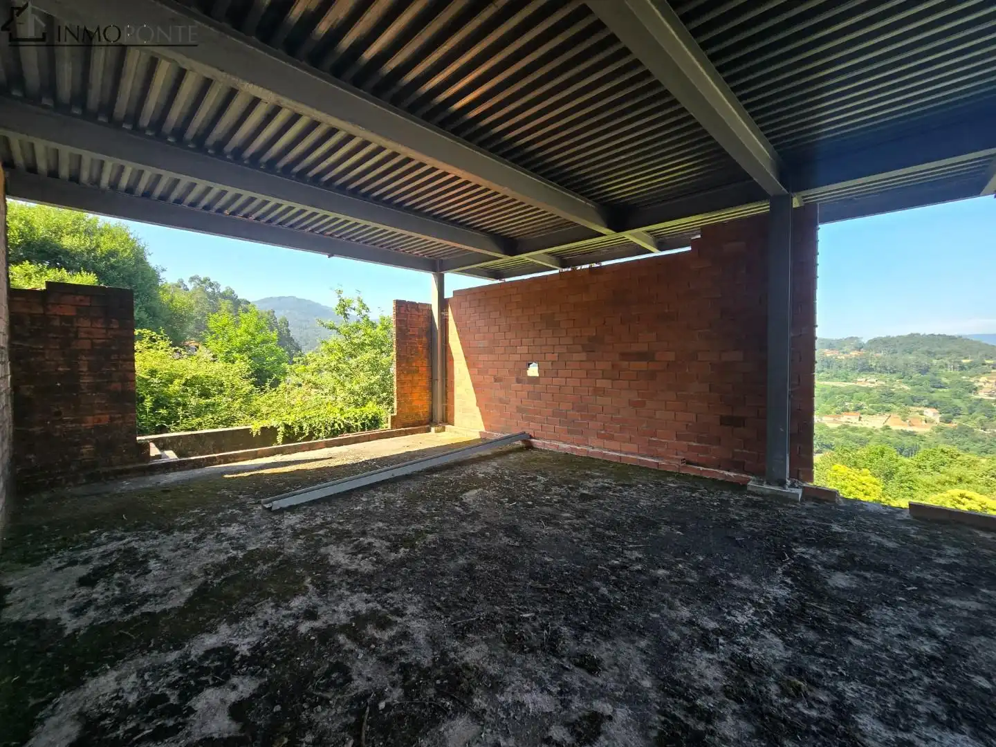 Terrassa de Casa o xalet en venda en Vilaboa amb Jardí privat