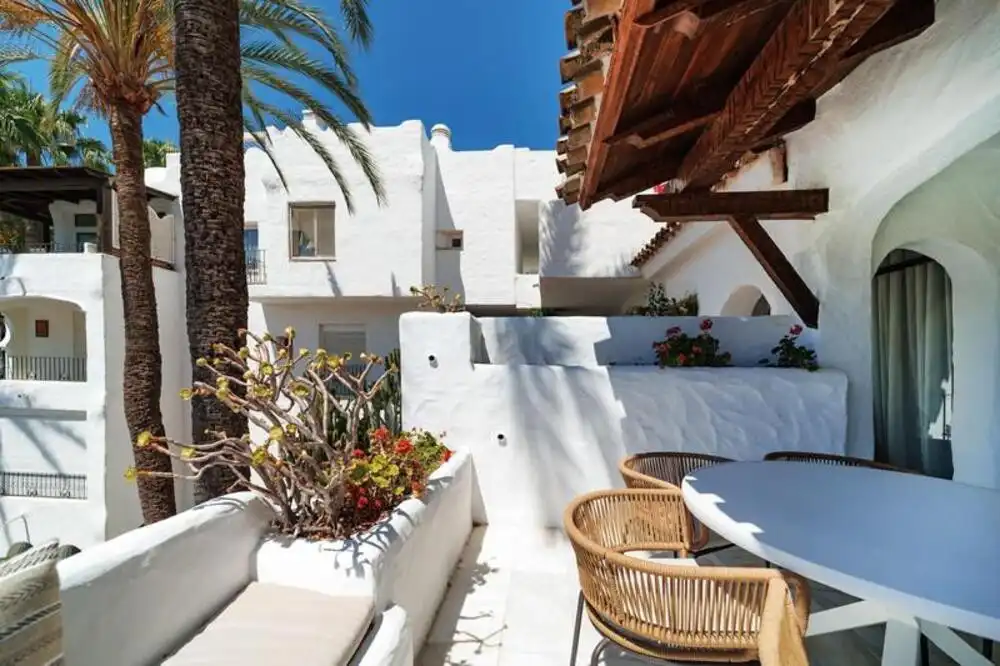 Apartamento de alquiler en Puerto Banús