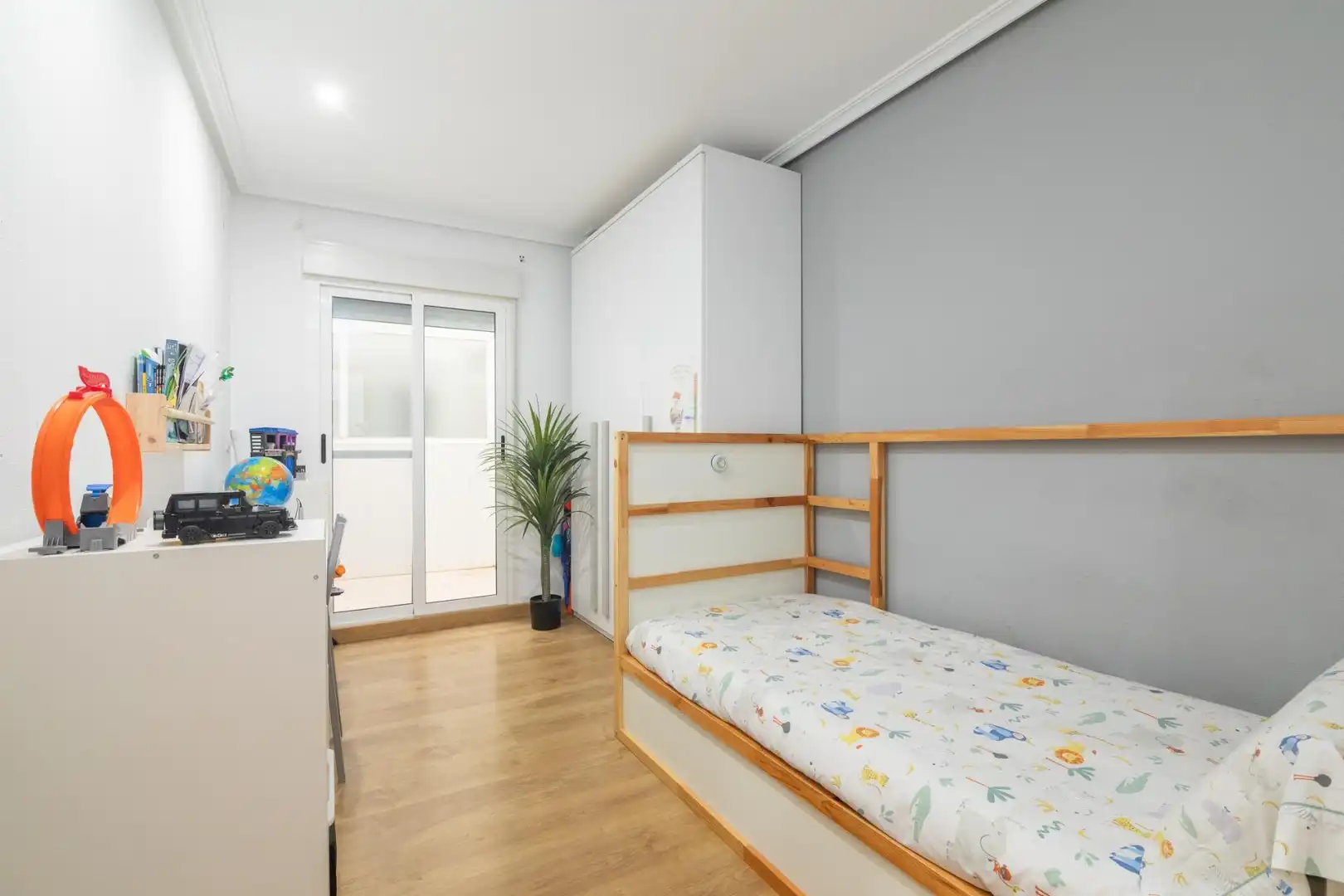 Flat for sale in Calle LEON SANCHEZ SAEZ, 62, Carrús Oeste