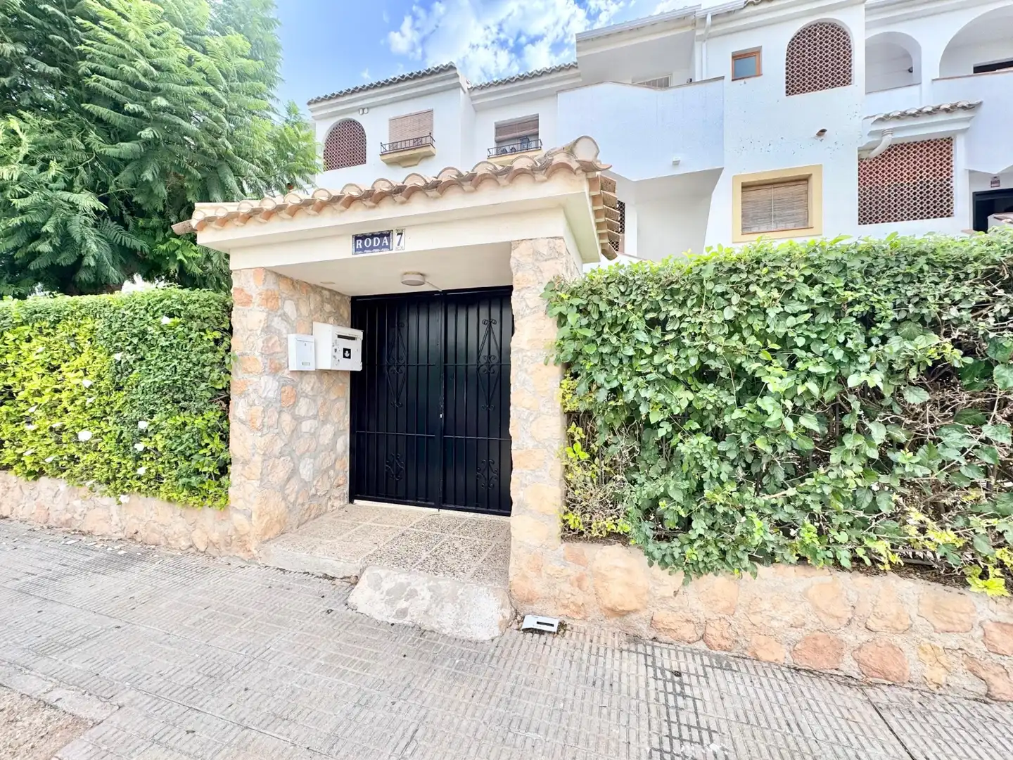 Außenansicht von Wohnungen zur Miete in San Javier mit Klimaanlage, Terrasse und Schwimmbad