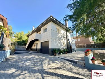 Villa avec jardin à vendre à Los Ángeles - Jarandilla
