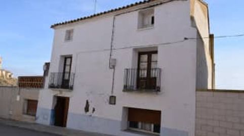 Solvia Inmobiliaria  Chalet adosado Robres