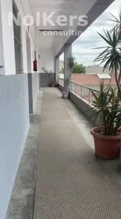 Terrasse von Fabrikhallen zur Miete in L'Hospitalet de Llobregat mit Heizung