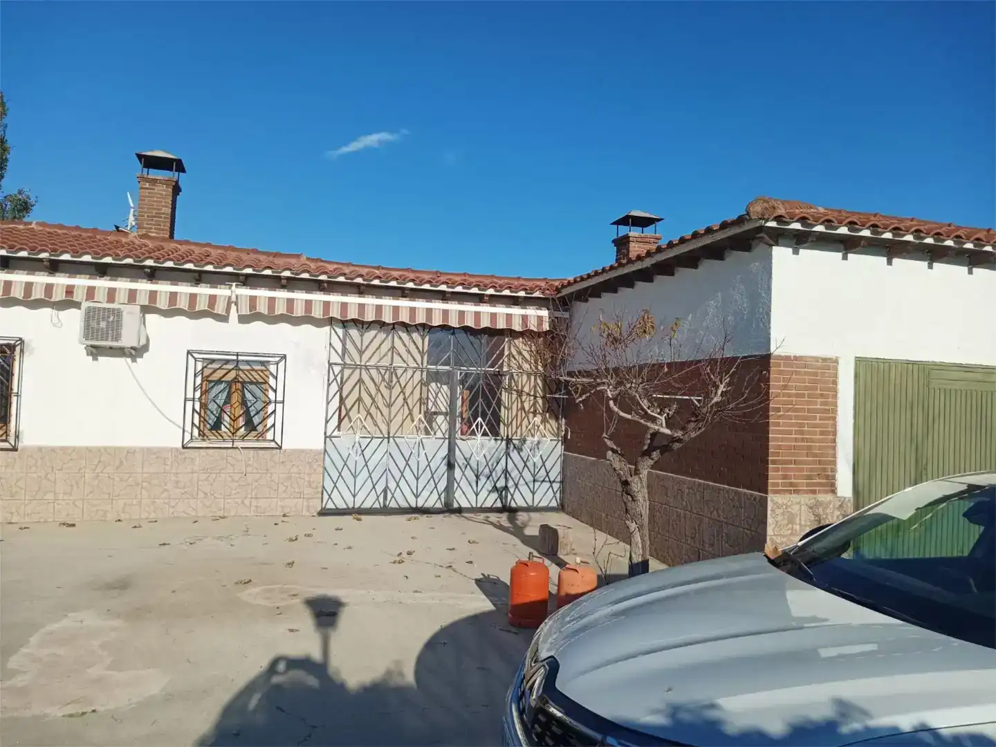 Vista exterior de Finca rústica en venta en Hormigos con Aire acondicionado, Jardín privado y Parquet
