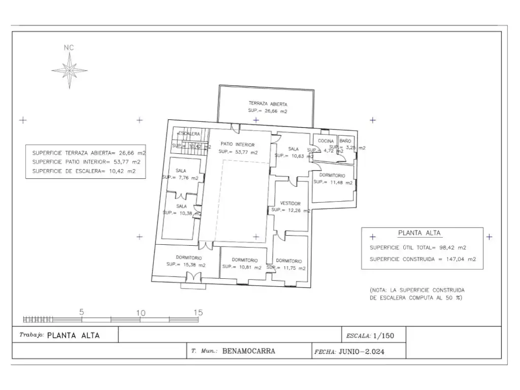 Casa adosada en venta en Benamocarra con Jardín privado, Terraza y Amueblado
