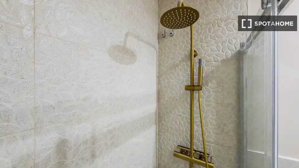 Flat with terrace to rent in Ciutat Vella, imagen 17