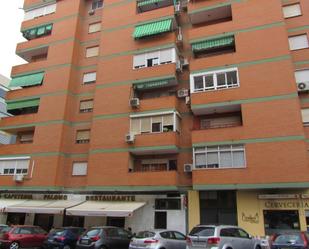 Exterior view of Flat to rent in Badajoz Capital  with Air Conditioner, Heating and Balcony