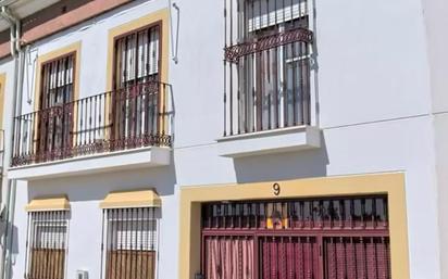 Exterior view of House or chalet for sale in  Córdoba Capital  with Air Conditioner, Private garden and Parquet flooring