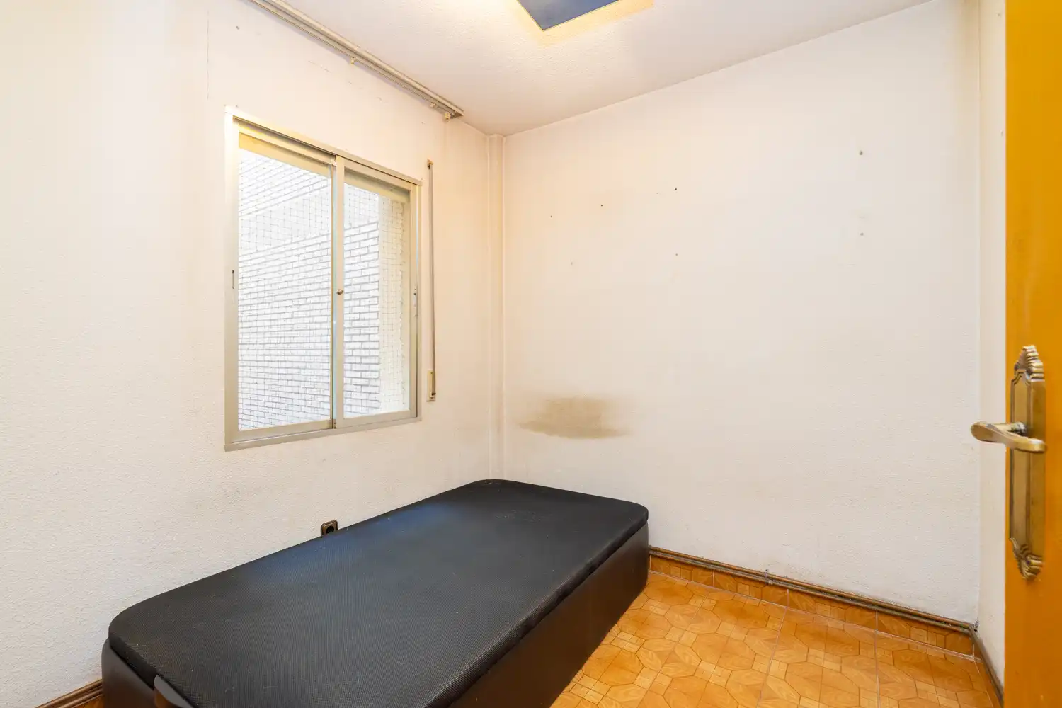 Flat for sale in Móstoles  with Air Conditioner, Heating and Terrace