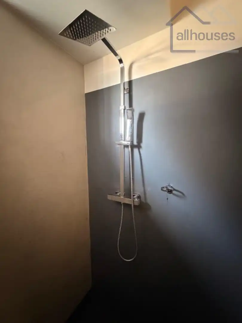 Baño de Loft de alquiler en Vigo  con Calefacción, Trastero y Amueblado