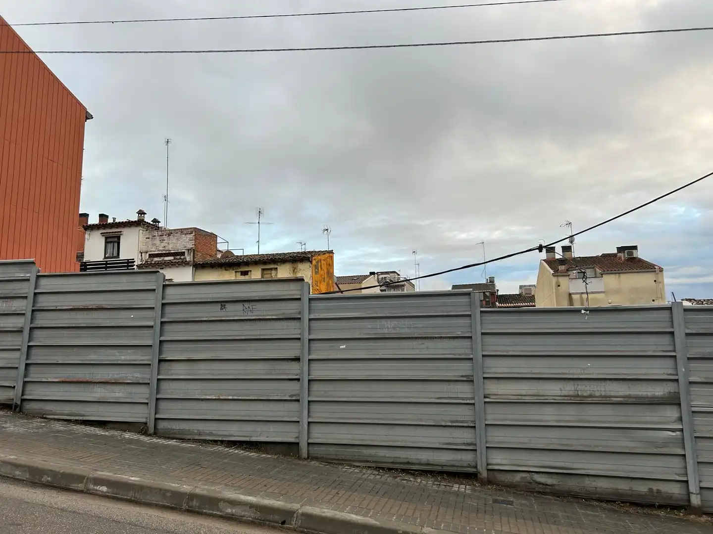 Vista exterior de Residencial en venda en Rubí