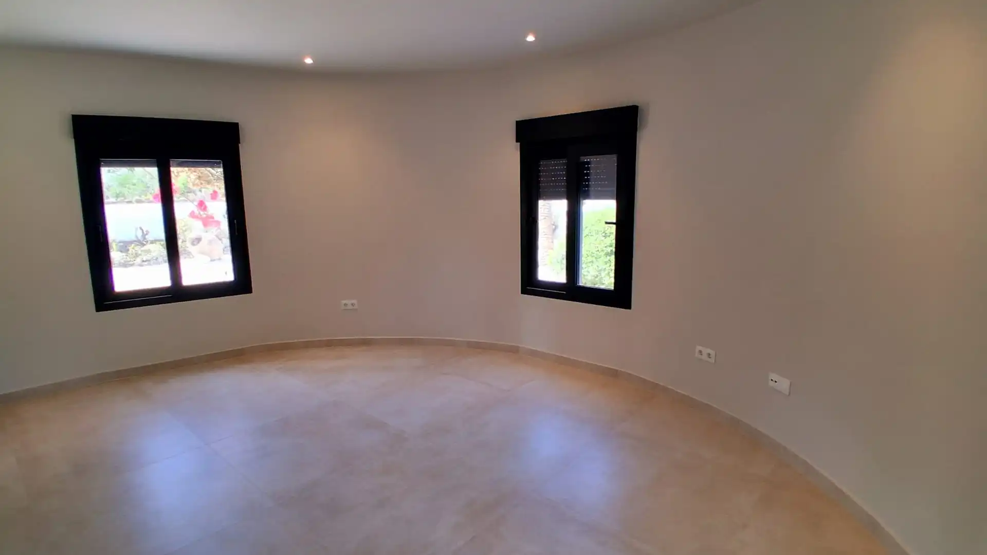 Houses for sale in L'Alfàs del Pi  with Air Conditioner, Heating and Private garden
