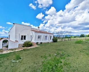 Vista exterior de Casa o xalet en venda en Garriguella amb Jardí privat, Terrassa i Moblat