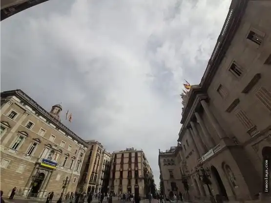 Vista exterior de Local de alquiler en Barcelona con Aire acondicionado, Calefacción y Amueblado
