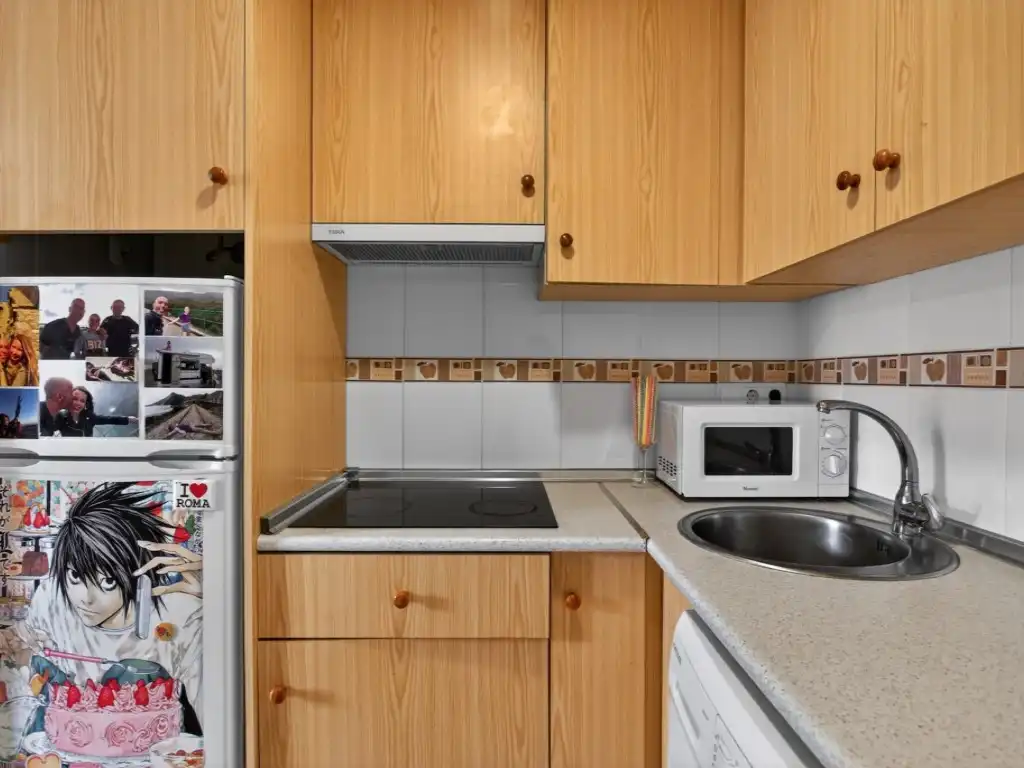 Cuina de Apartament en venda en Torrevieja amb Moblat
