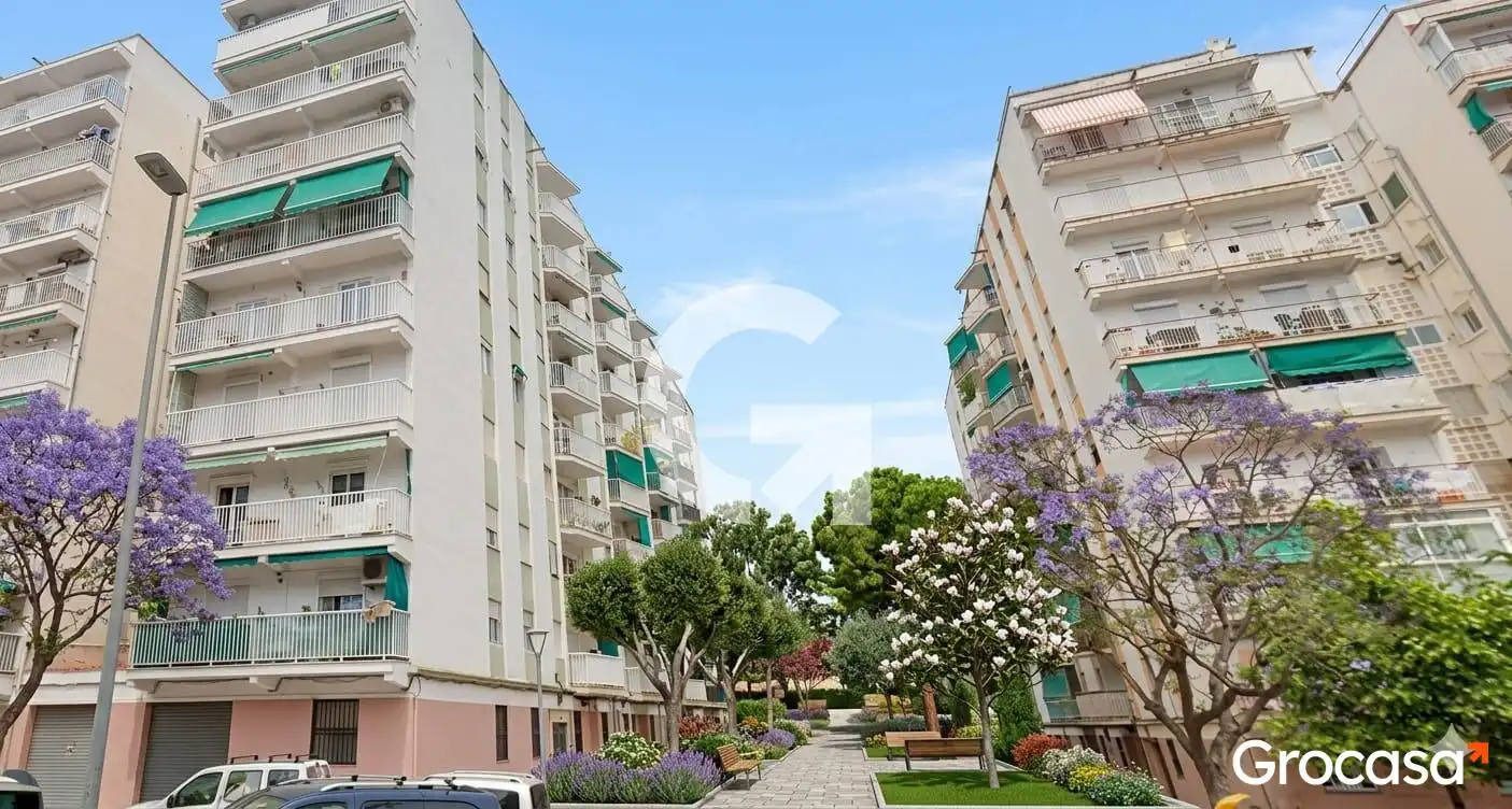 Exterior view of Flat for sale in Vilanova i la Geltrú  with Balcony