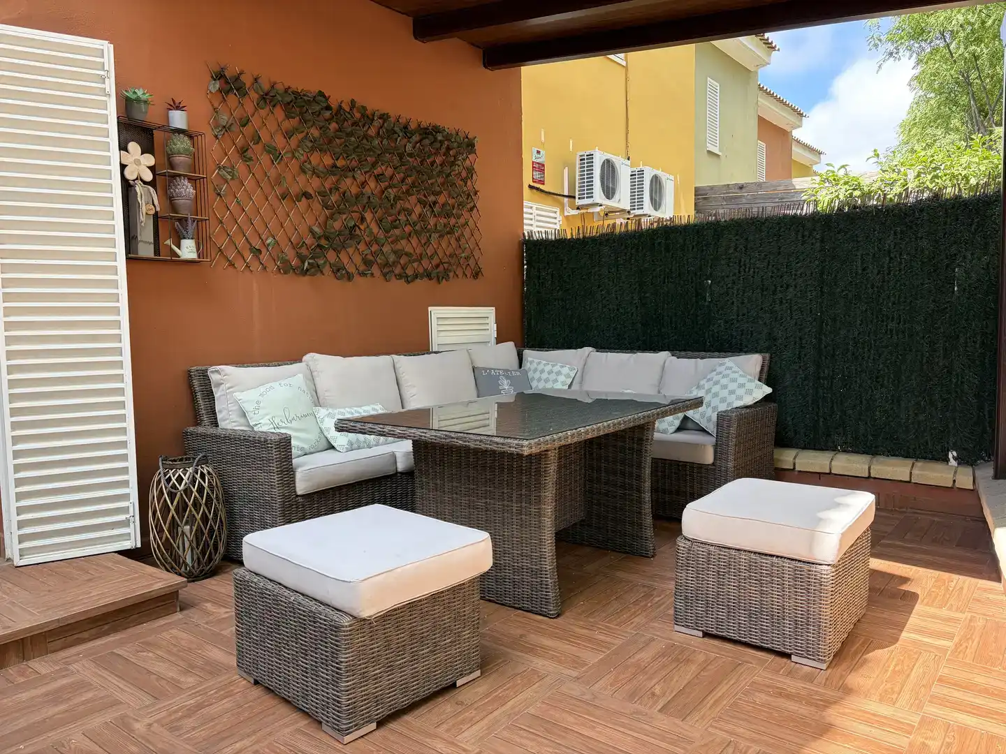 Terrasse von Einfamilien-Reihenhaus zur Miete in Islantilla Golf