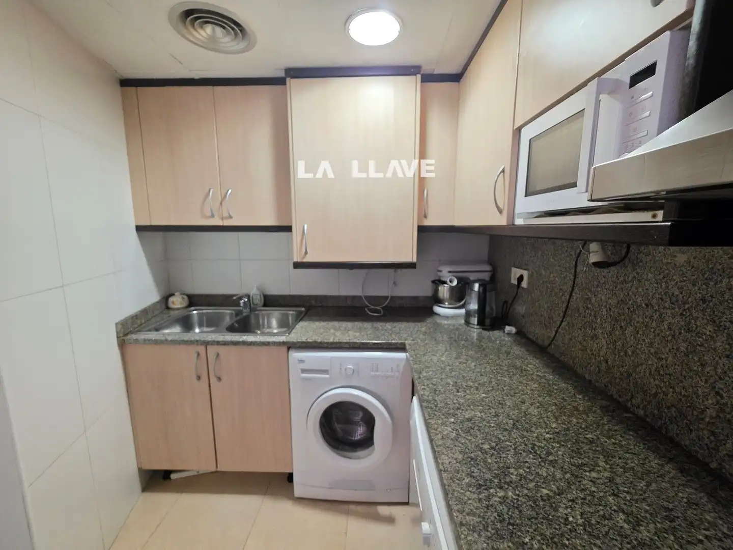 Cuina de Pis en venda en Blanes amb Aire condicionat, Calefacció i Terrassa