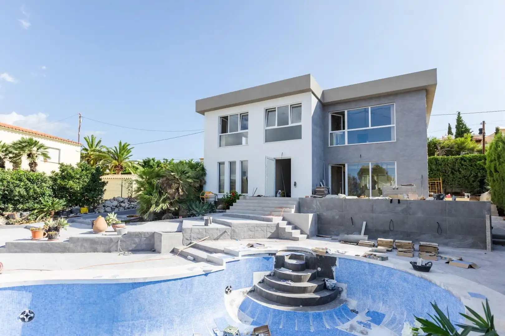Detached house with pool for sale in Gargasindi - Garduix - Colina del Sol