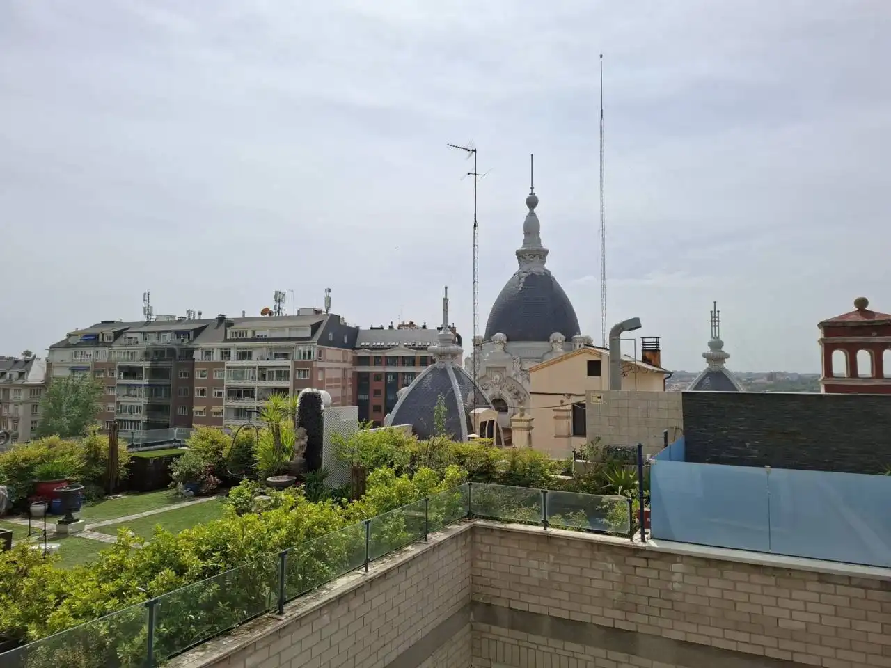 Terraza de Piso de alquiler en Madrid con Calefacción, Parquet y Alarma
