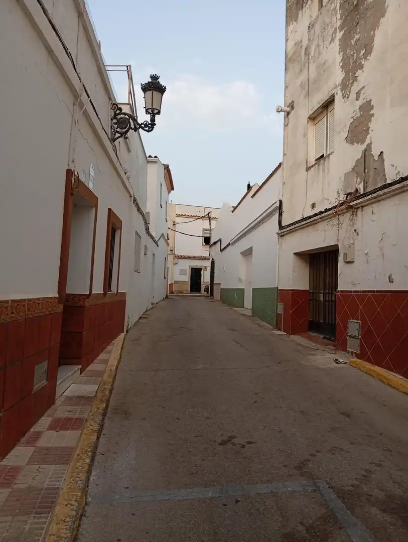 Vista exterior de Pis en venda en Los Barrios