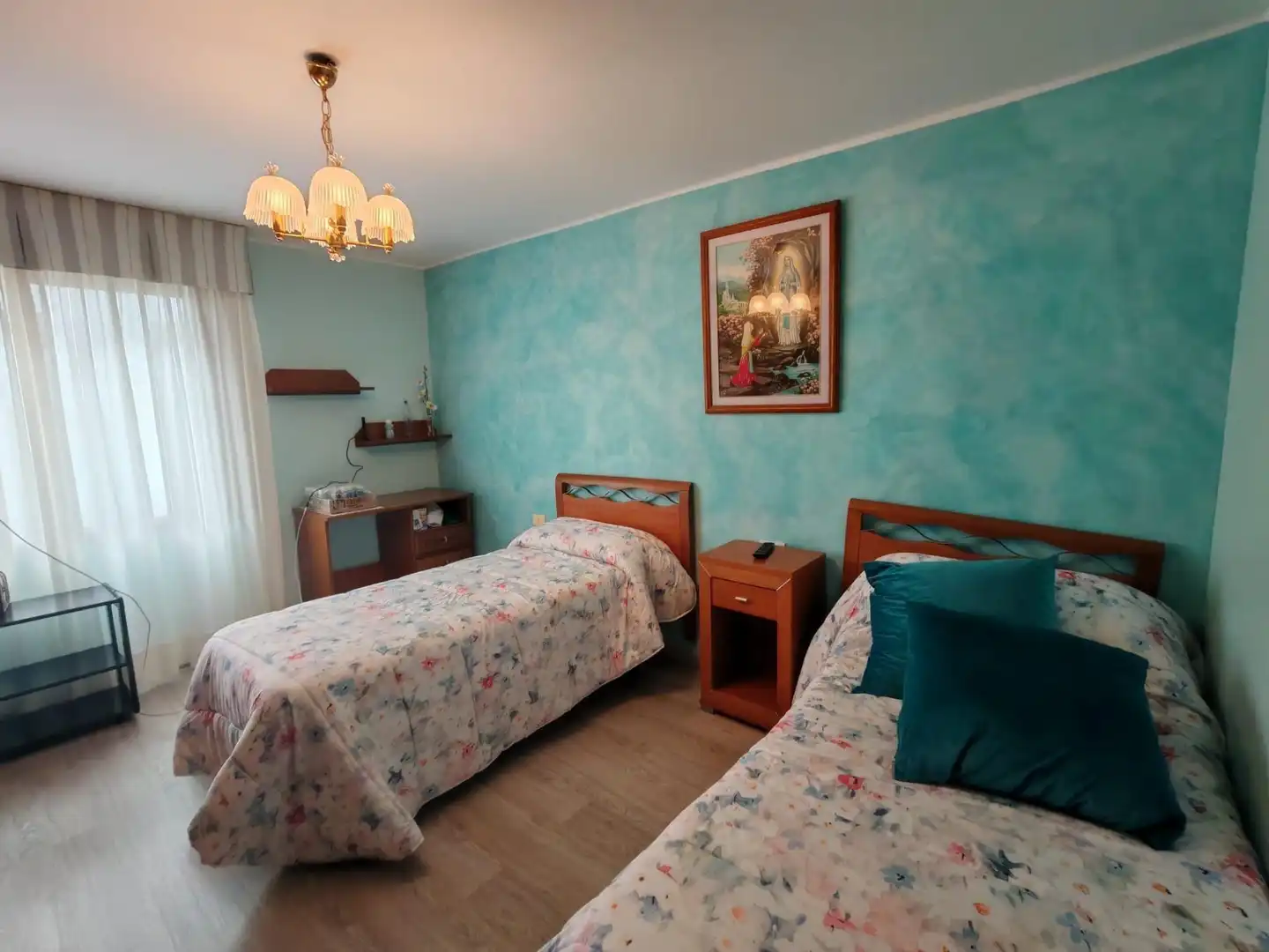 Habitación de Piso en venta en Vigo  con Trastero y Balcón