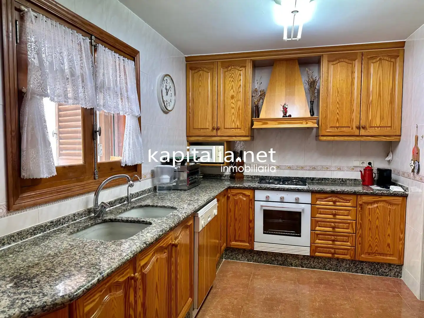 Kitchen of Houses for sale in Alcoy / Alcoi  with Air Conditioner, Private garden and Terrace