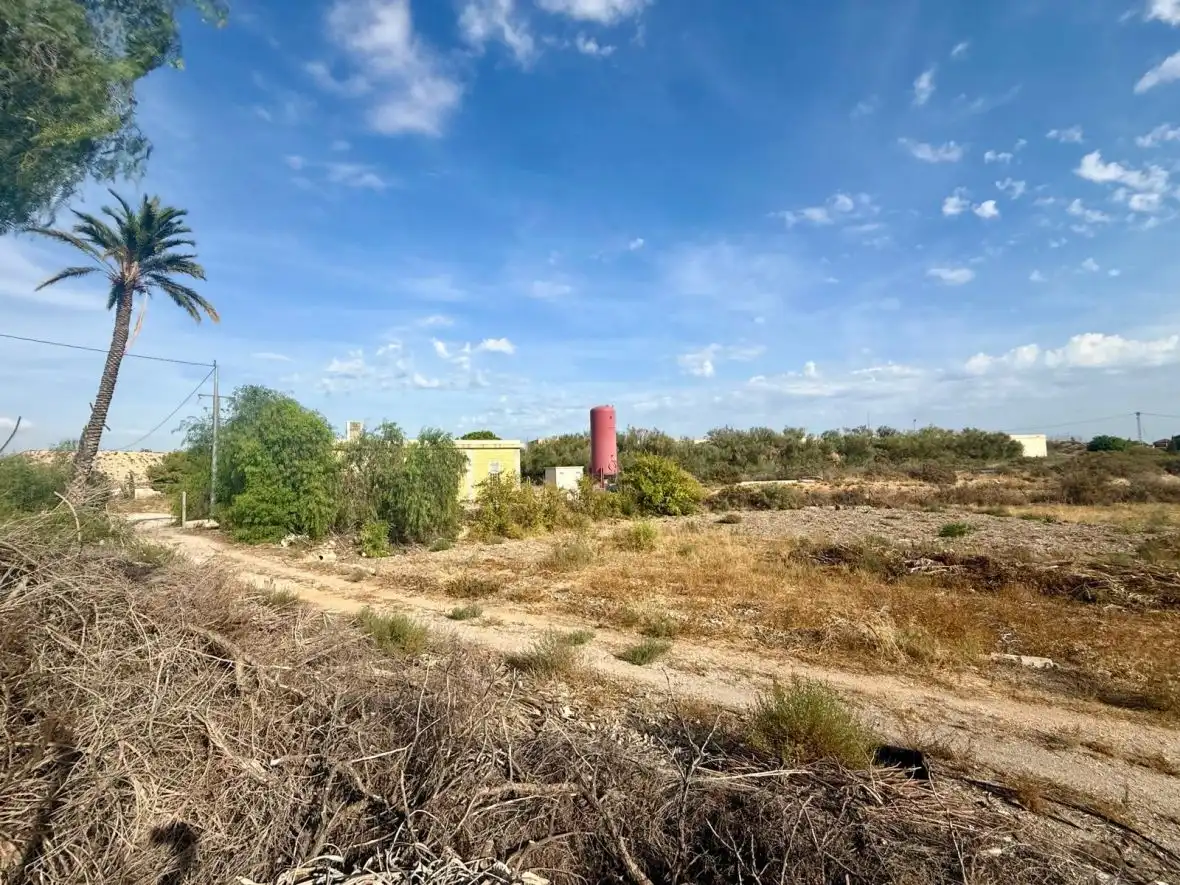 Residential zum Verkauf in Peña de las Águilas