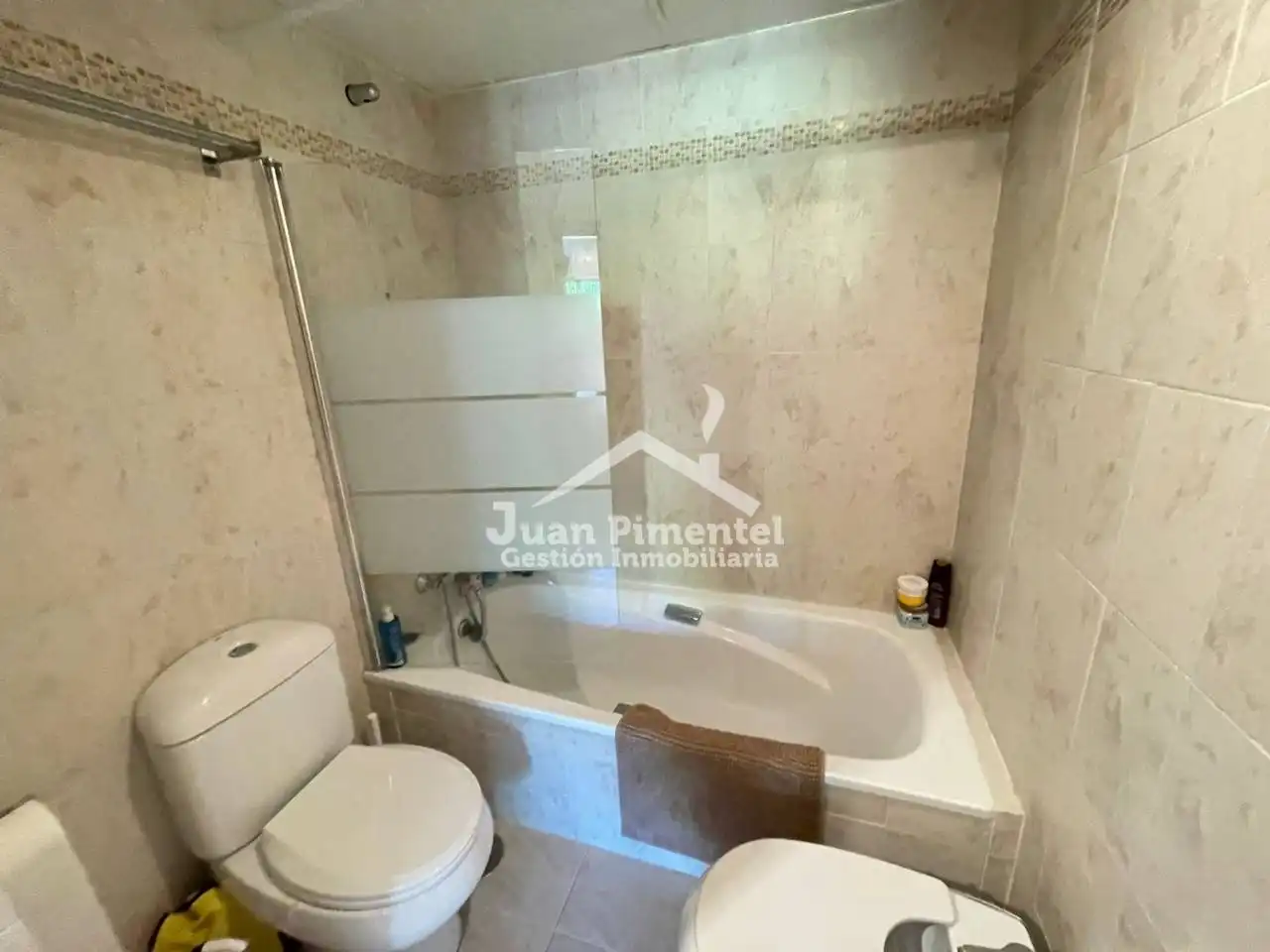 Bathroom of Apartments for sale in Estepona  with Air Conditioner, Private garden and Terrace