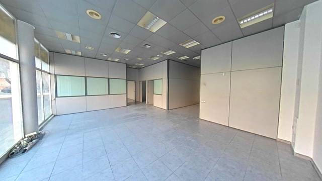 Local comercial en Venta en Sant Cristofol en La Marina del Port