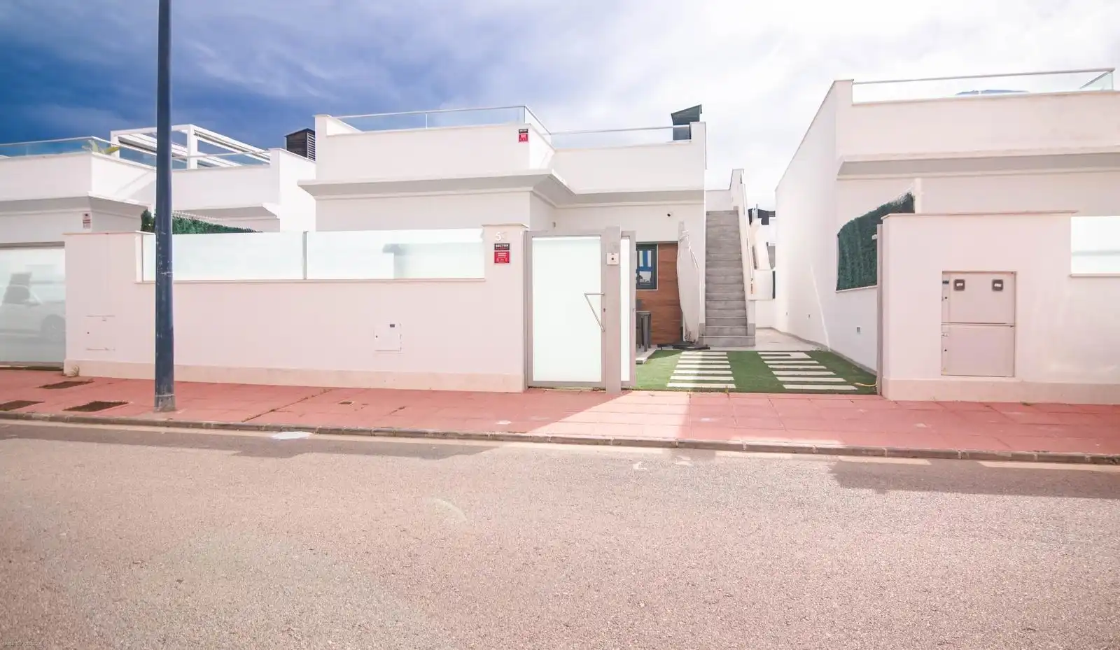 Vista exterior de Casa o xalet en venda en San Javier amb Aire condicionat, Calefacció i Jardí privat