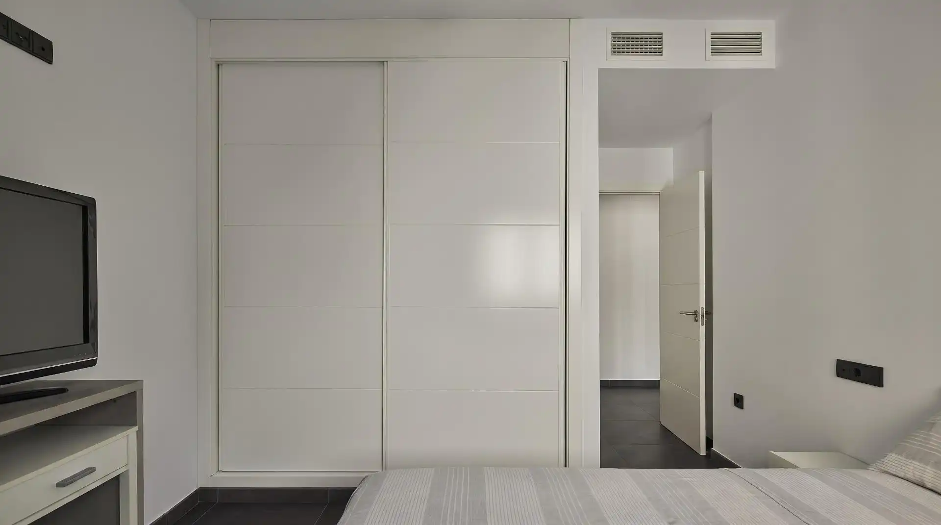 Habitación de Dúplex en venta en Cádiz con Aire acondicionado y Trastero