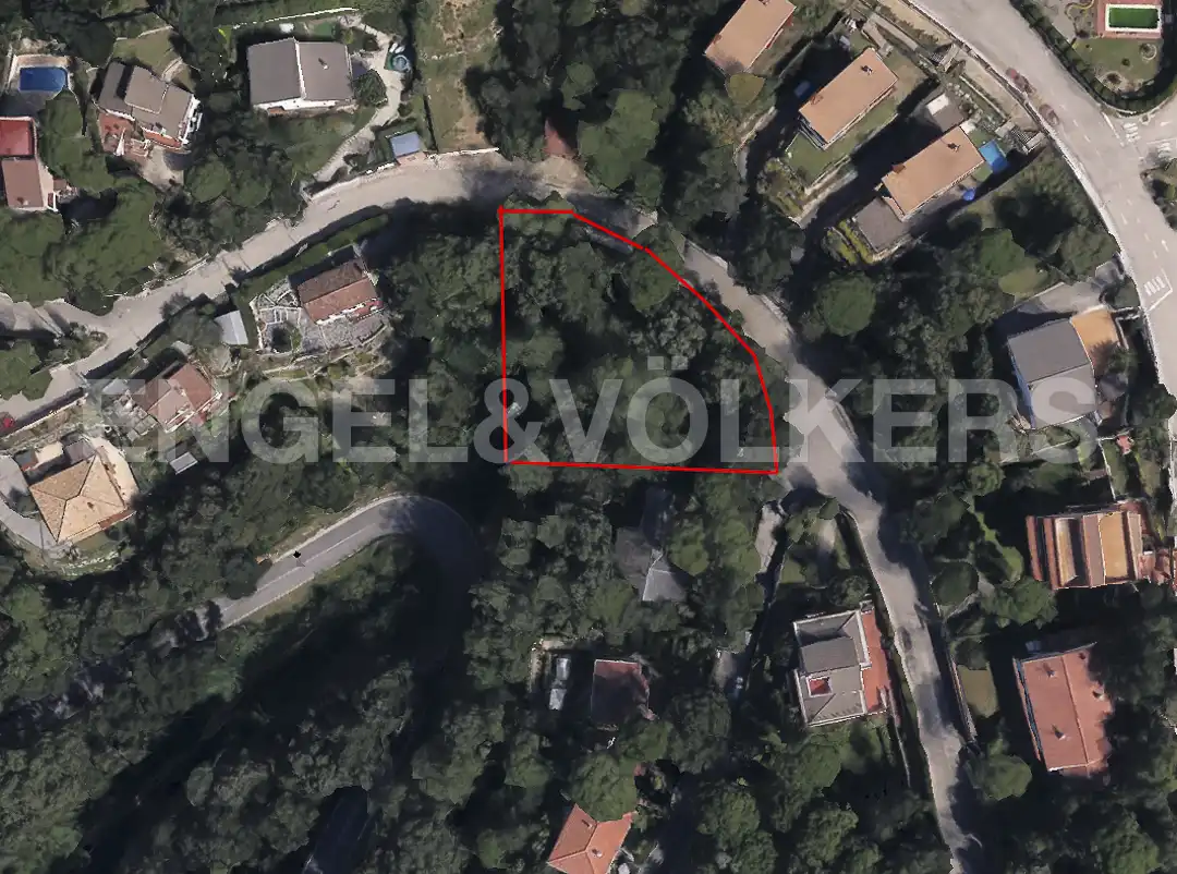 Residential land for sale in Vallgorguina