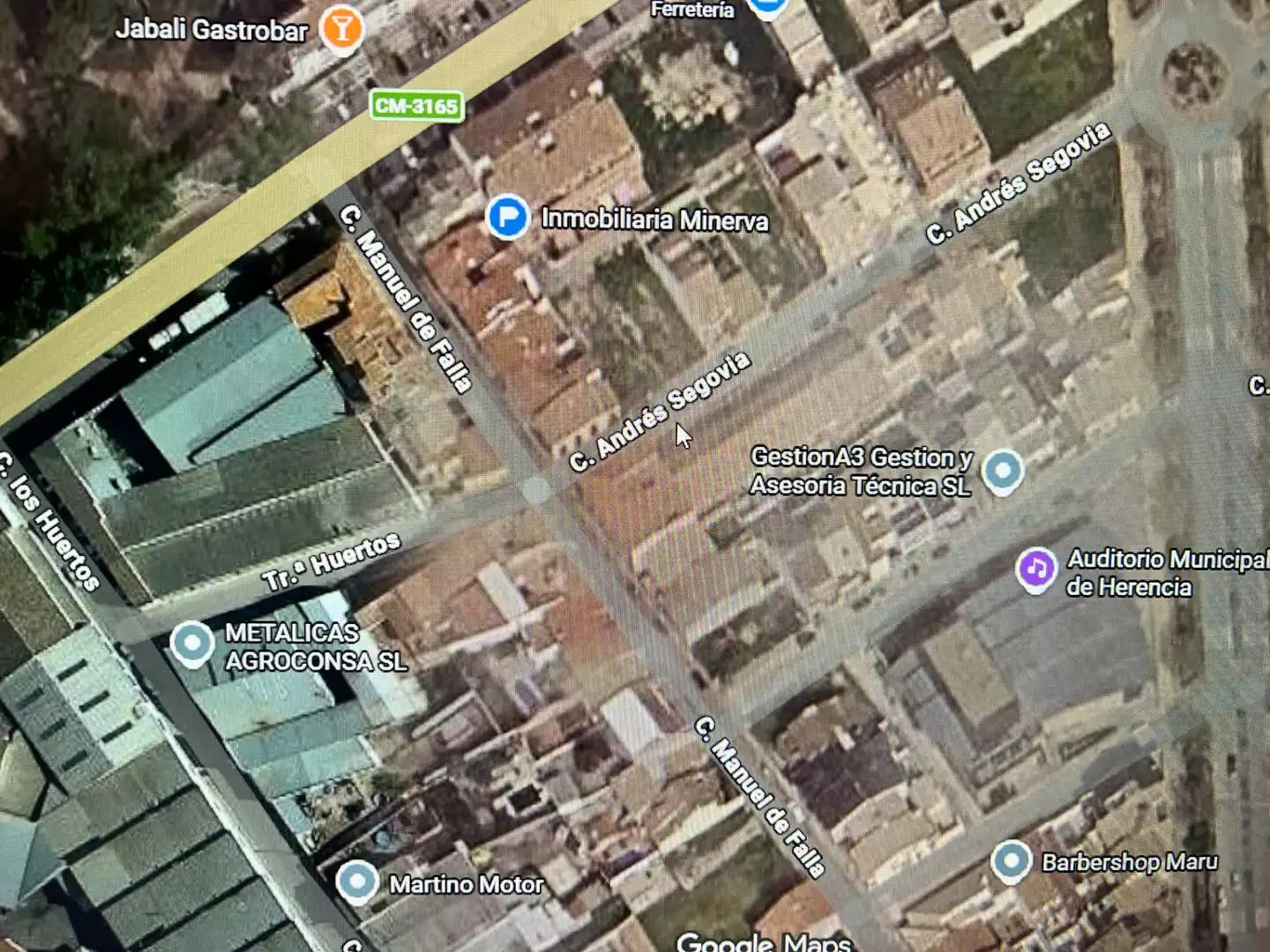 Vista exterior de Casa adosada en venta en Herencia con Calefacción, Terraza y Amueblado