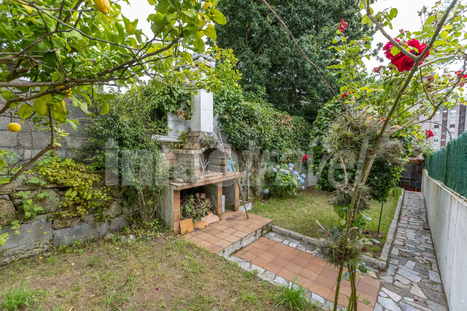 Garten von Wohnung zum Verkauf in Sanxenxo mit Privatgarten, Terrasse und Möbliert