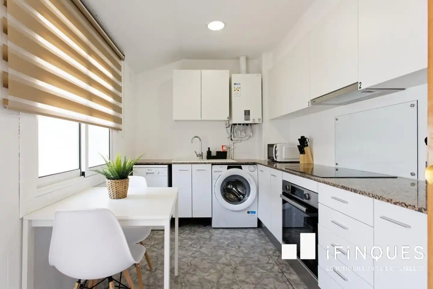Kitchen of Duplexes for sale in Rubí  with Air Conditioner, Parquet flooring and Terrace