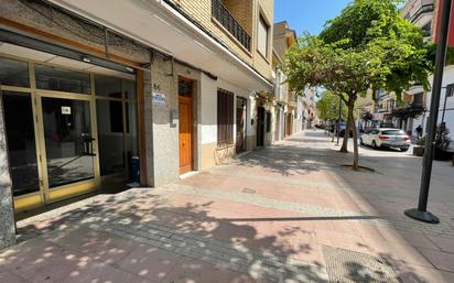 Vista exterior de Local de lloguer en Alaquàs amb Terrassa