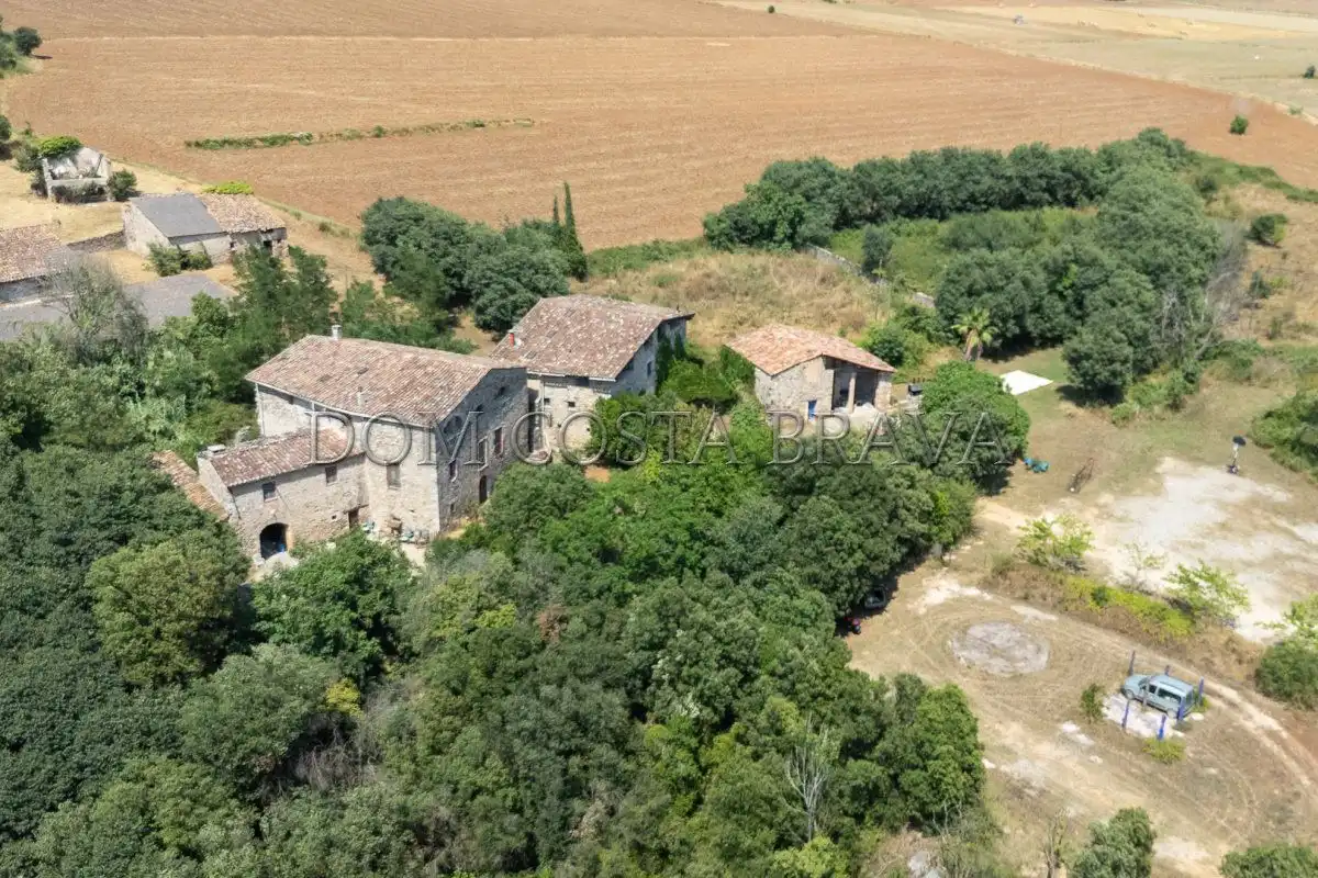 Finca rústica en venta en Argelaguer con Jardín privado, Trastero y Amueblado