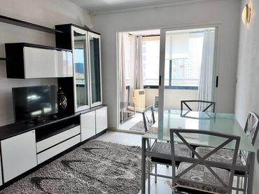 Appartamento con piscina in vendita a Calle Calle Juan Llorca