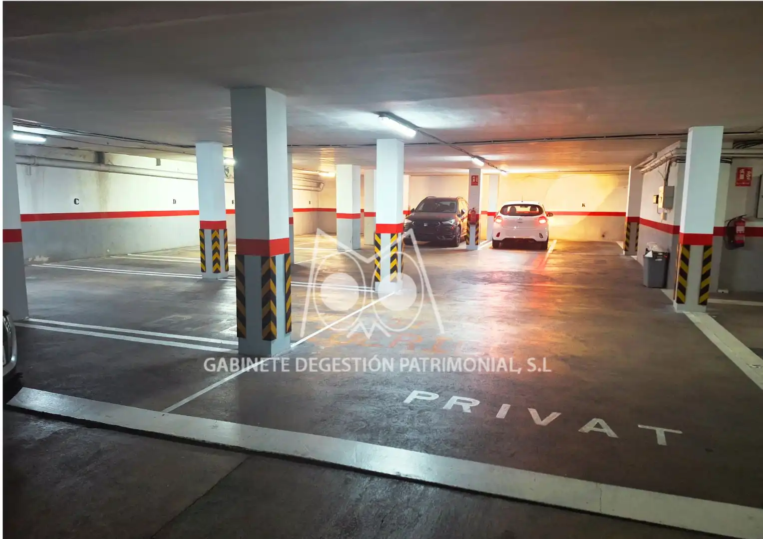 Parkplatz von Garage zur Miete in Sabadell mit Alarm