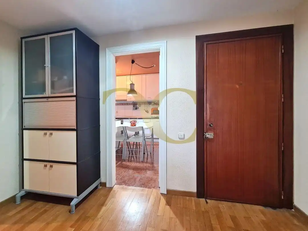 Wohnung zum Verkauf in Gijón  mit Heizung, Terrasse und Abstellraum
