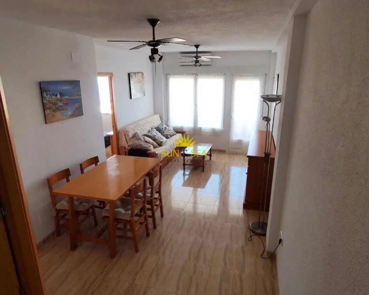 Sala de estar de Apartamento de alquiler en Cartagena con Aire acondicionado, Calefacción y Amueblado