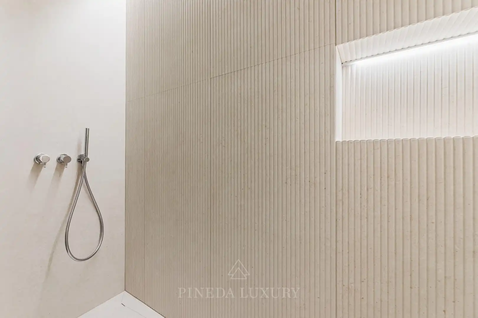 Appartamento con terrazza in vendita a Calle Calle de Pizarro, imagen 33