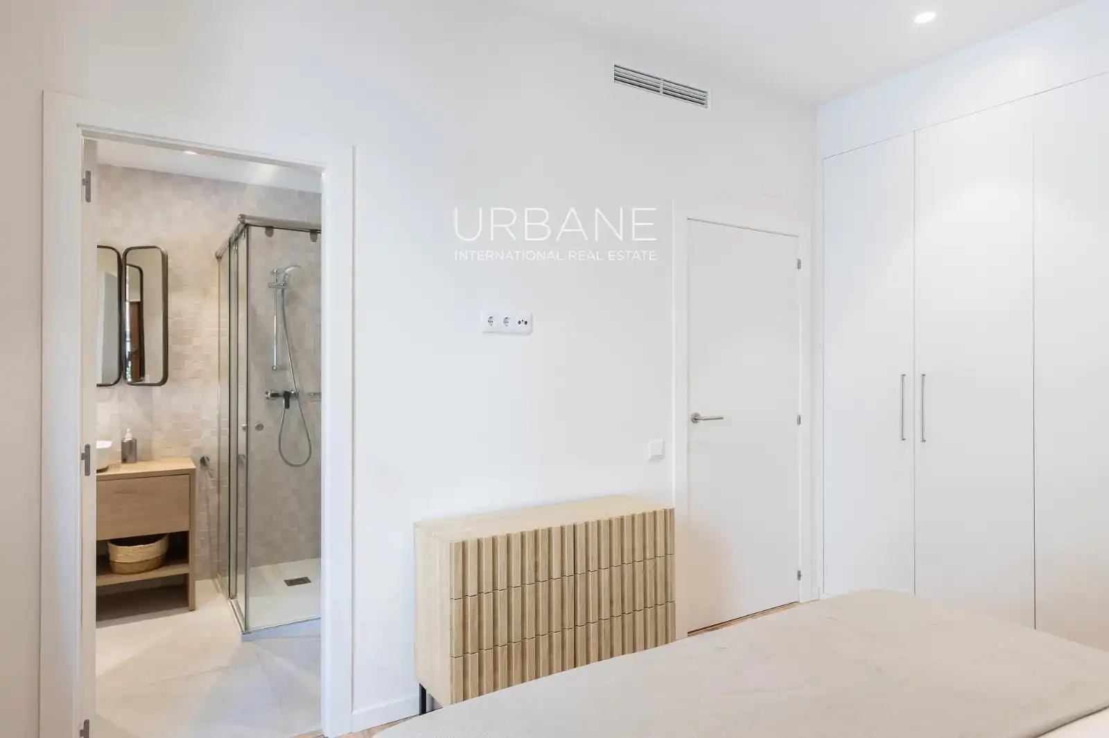 Flat with lift for sale in VIA LAIETANa, imagen 17