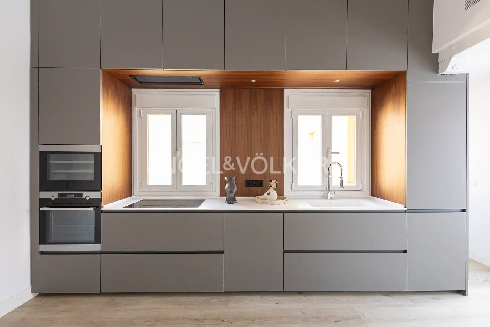 Kitchen of Attic for sale in Madrid  with Air Conditioner, Heating and Parquet flooring
