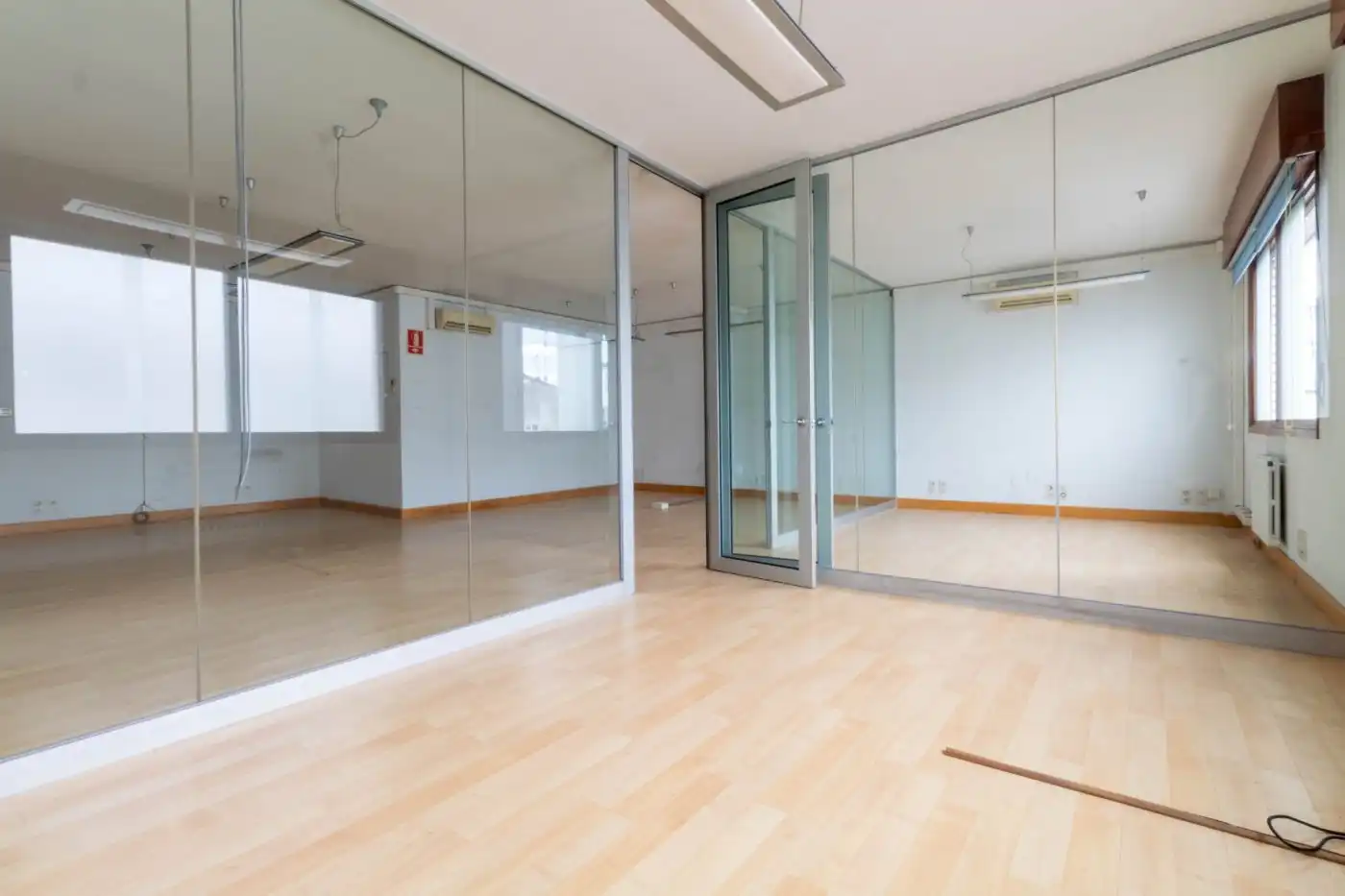Office space with lift for sale in Calle Rodriguez Arias 71 bis, imagen 17