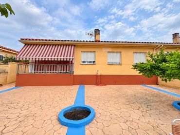 Casa a schiera con balcone in vendita a DEU PONTS DELS