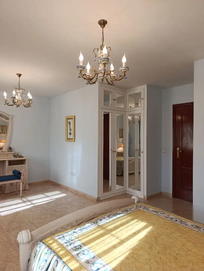 Habitación de Casa adosada en venta en Ciudad Real con Aire acondicionado, Calefacción y Terraza